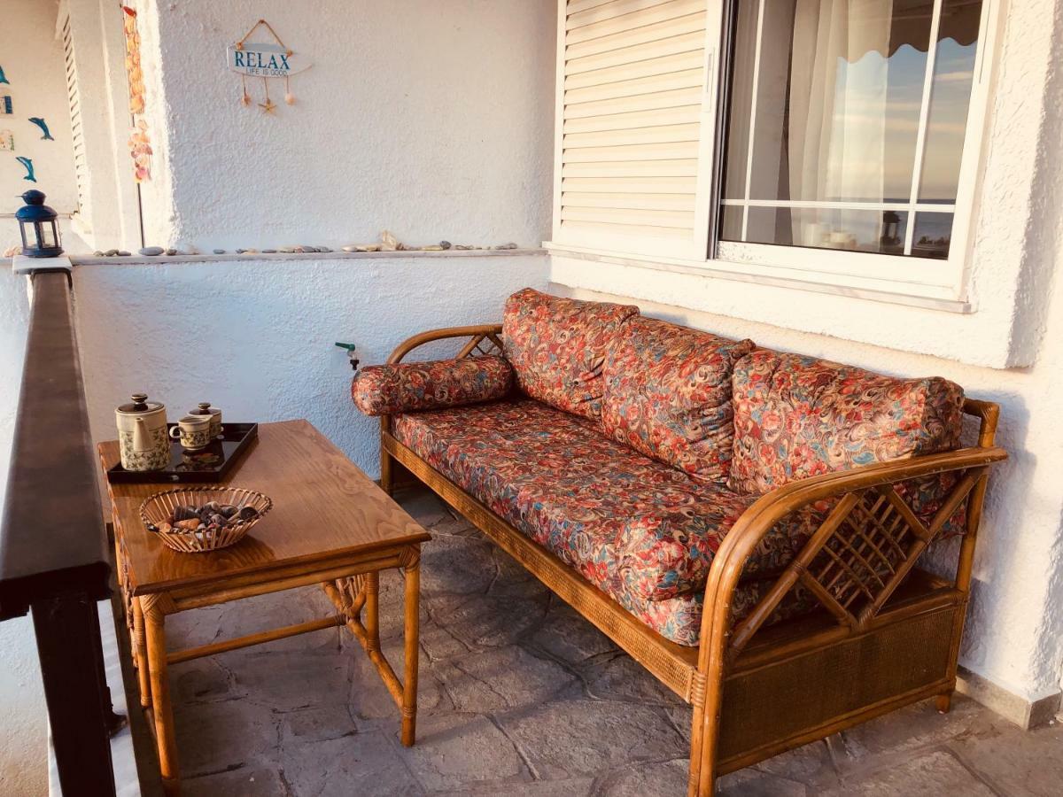 Seafront Maisonette In Fourka Ngoại thất bức ảnh