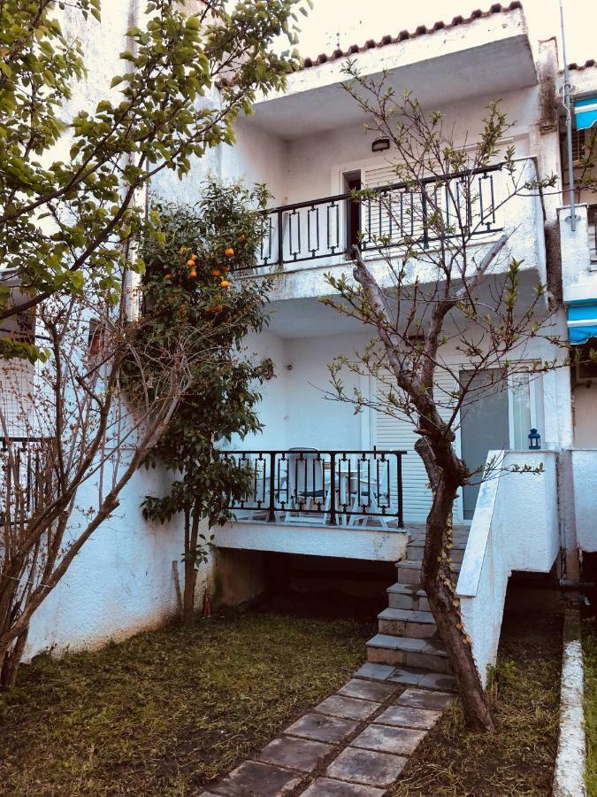 Seafront Maisonette In Fourka Ngoại thất bức ảnh