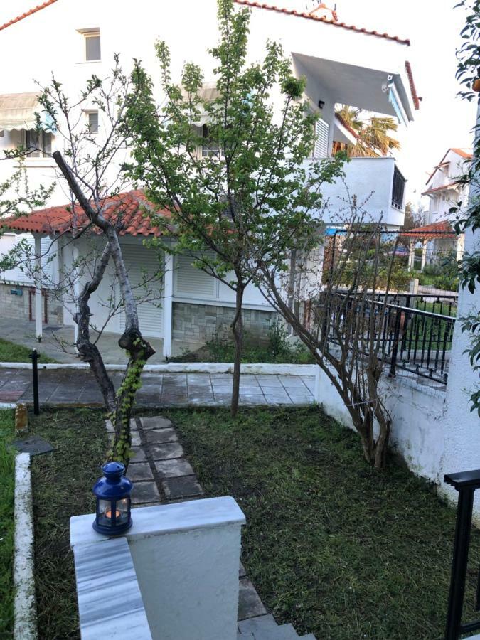 Seafront Maisonette In Fourka Ngoại thất bức ảnh