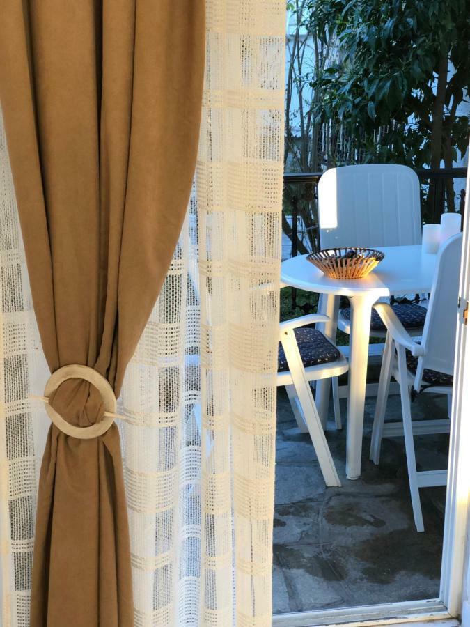 Seafront Maisonette In Fourka Ngoại thất bức ảnh